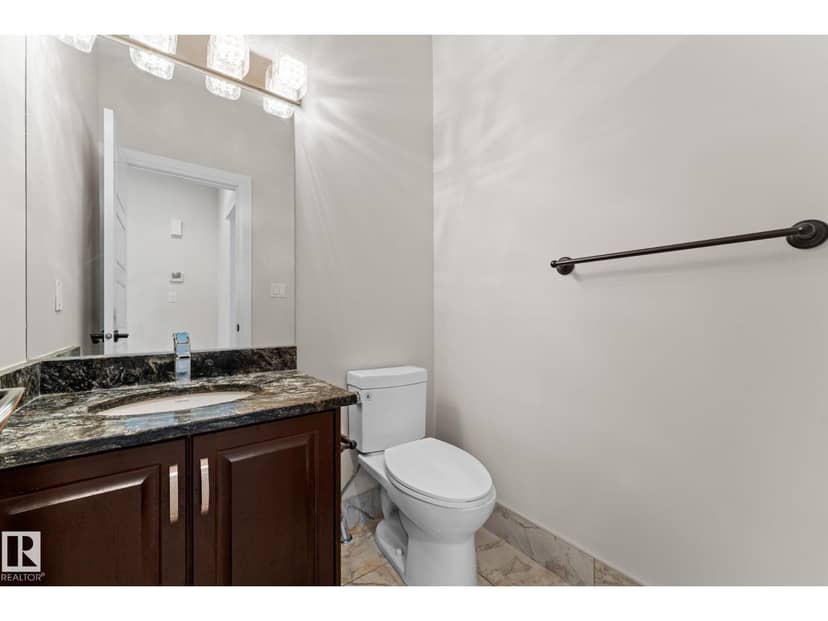 229 Albany Dr NW — photo 13 of 37