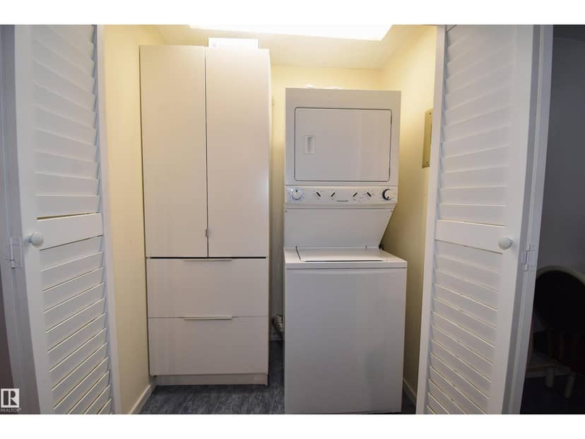 #102 11325 109 AV NW — photo 16 of 21
