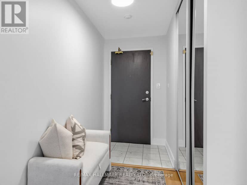 1102 - 399 South Park Road, Markham, photo 4