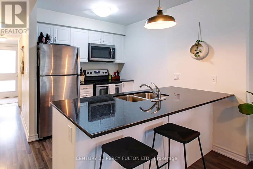 107 - 2 Cove Court — photo 17 of 40