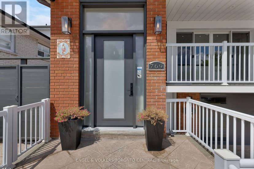 769 Annamore Road, Mississauga, photo 2