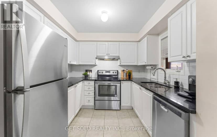 33 Sergio Marchi Street — photo 14 of 40