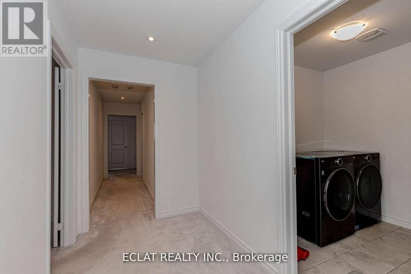 329 Russell Street — photo 32 of 40