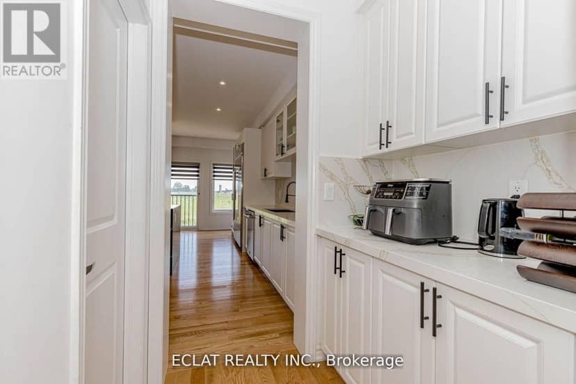 329 Russell Street, Southgate, photo 8