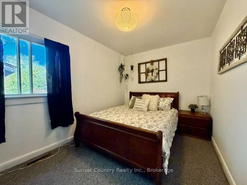 169 Florence Street — photo 11 of 24