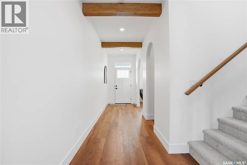 436 Augusta BOULEVARD — photo 6 of 40