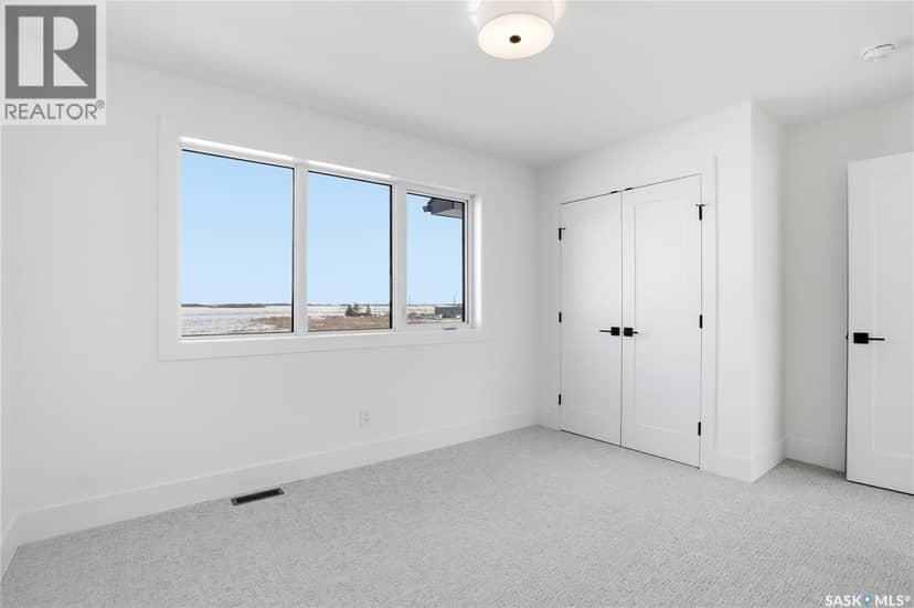 436 Augusta BOULEVARD — photo 36 of 40