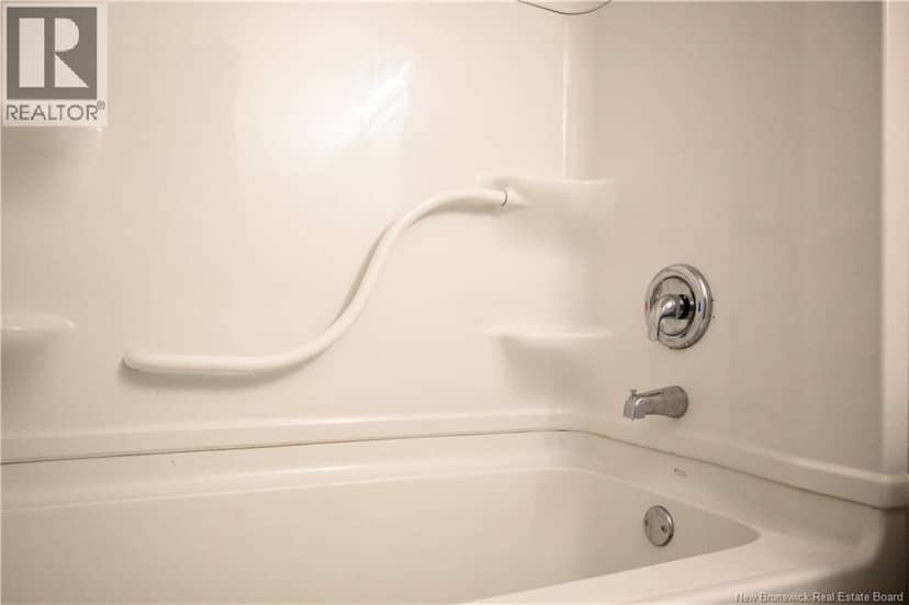 4 Robin Court — photo 14 of 22