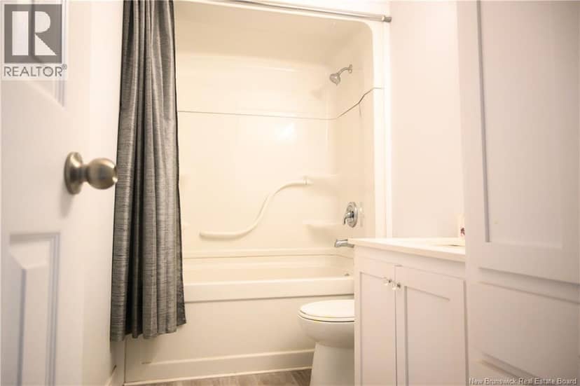 4 Robin Court — photo 11 of 22