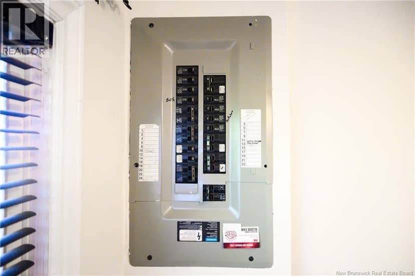 4 Robin Court — photo 10 of 22