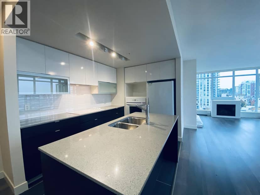 1006 175 2ND STREET, North Vancouver, photo 6