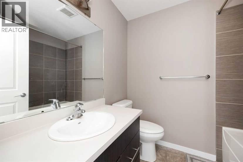 39, 711 Beacon Hill Drive — photo 11 of 20