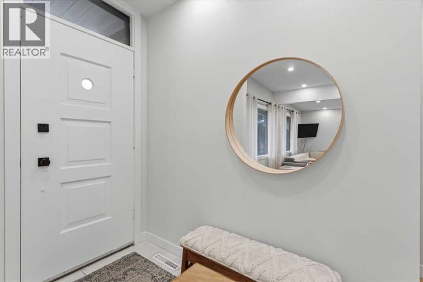 5316 La Salle Crescent SW, Calgary, photo 5