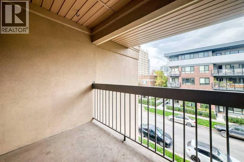 305, 317 19 Avenue SW — photo 20 of 40