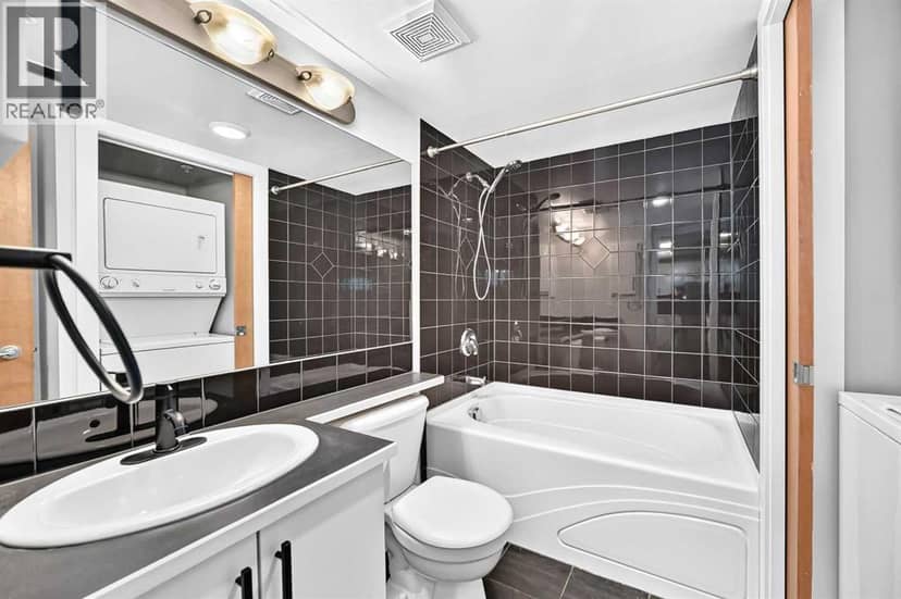 305, 317 19 Avenue SW — photo 32 of 40