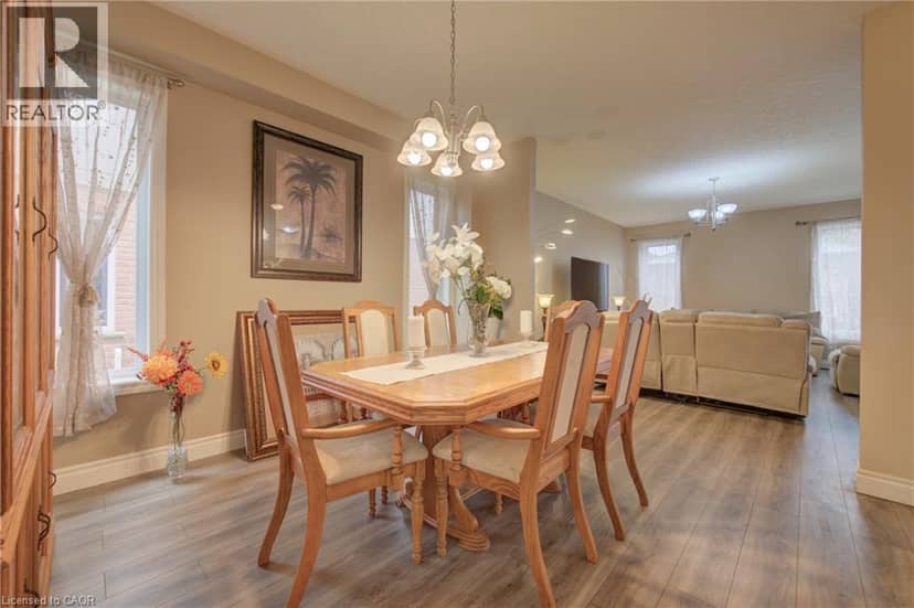 78 STUCKEY Avenue — photo 17 of 39