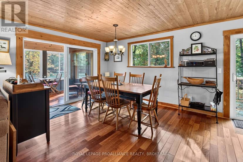 1124 Sawmill Lane — photo 32 of 40