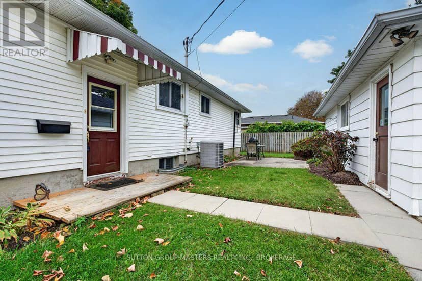 14 Quinte Avenue — photo 24 of 32