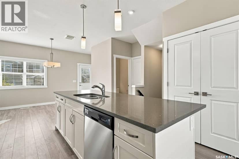 1218 Pringle WAY — photo 15 of 40