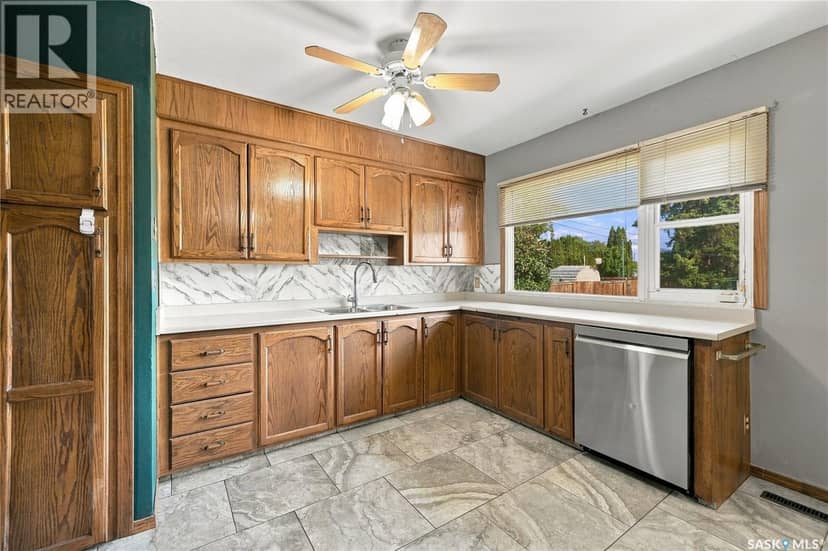 226 U Avenue N, Saskatoon, photo 5