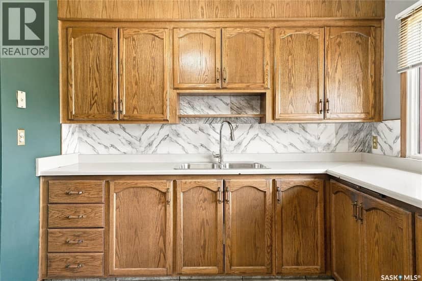 226 U Avenue N, Saskatoon, photo 7