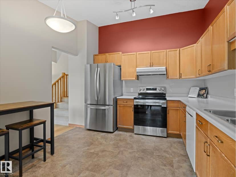 #18 57A Erin Ridge Dr — photo 10 of 28
