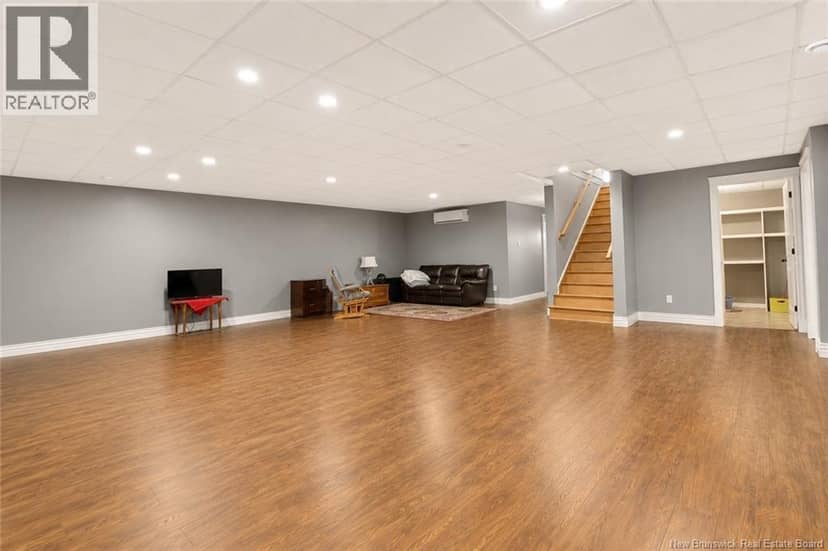 76 Daniel Drive — photo 23 of 38