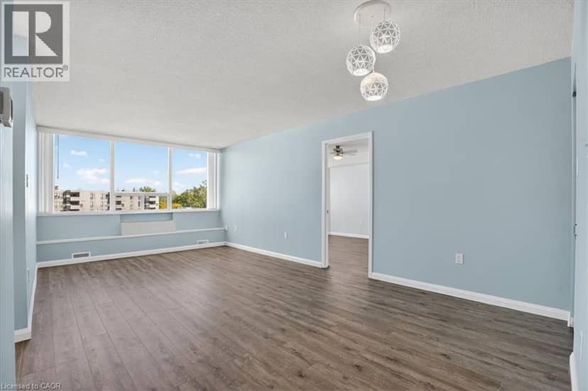 3227 KING Street E Unit# 506 — photo 15 of 40