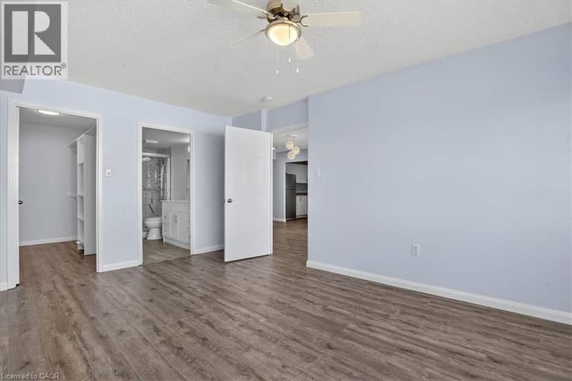 3227 KING Street E Unit# 506 — photo 32 of 40