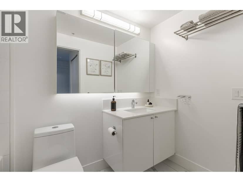 1105 2435 KINGSWAY, Vancouver, photo 8
