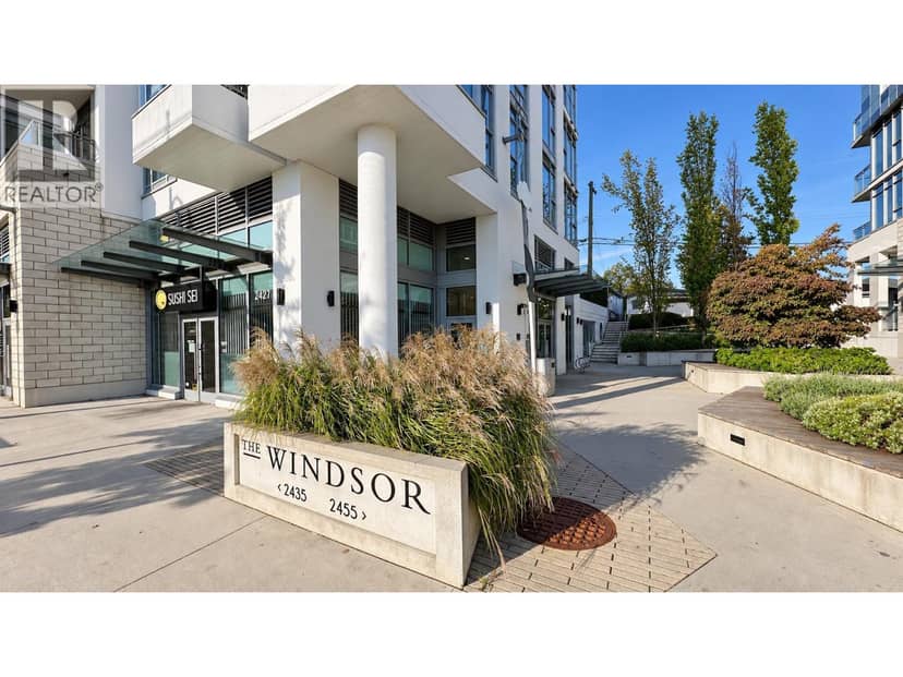 1105 2435 KINGSWAY, Vancouver, photo 2