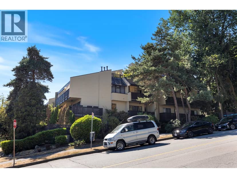 306 110 SEVENTH STREET, New Westminster, photo 2