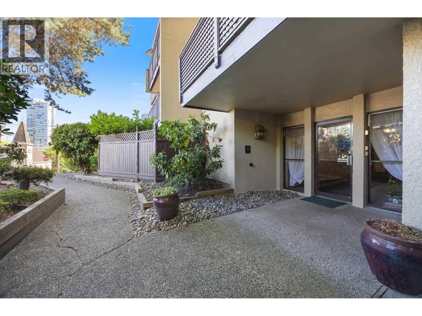 306 110 SEVENTH STREET, New Westminster, photo 3