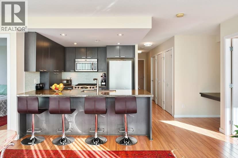 805 2232 DOUGLAS ROAD, Burnaby, photo 2
