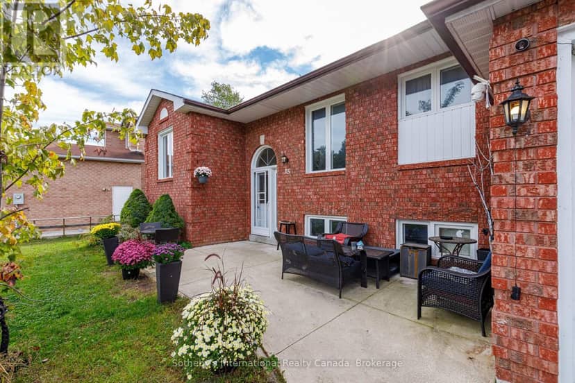 15 Port Royal Trail, Wasaga Beach, photo 2
