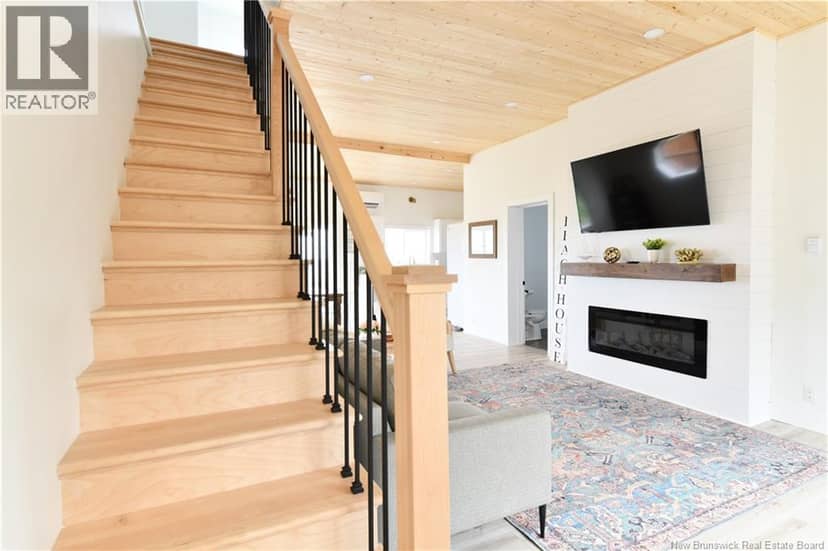 2066 Route 950 — photo 23 of 40