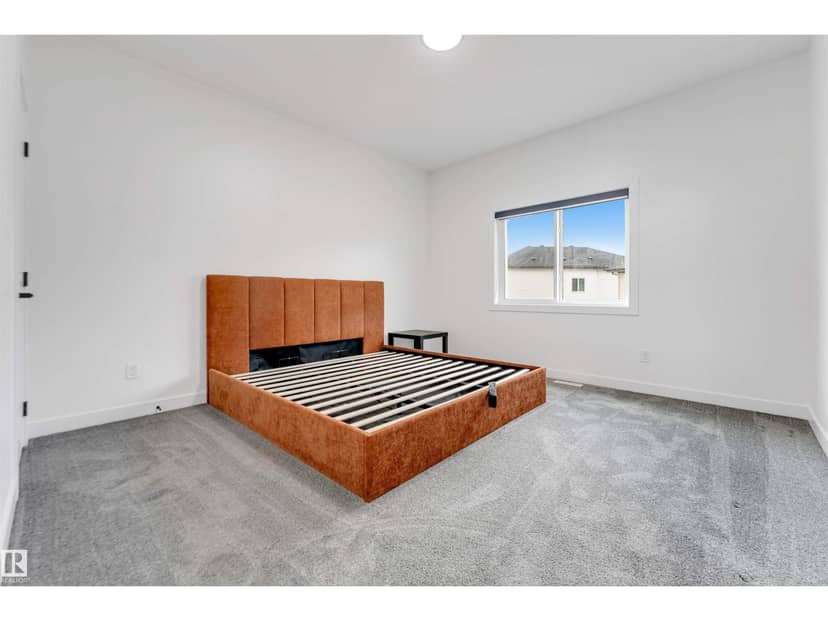 1428 11 AV NW — photo 29 of 36