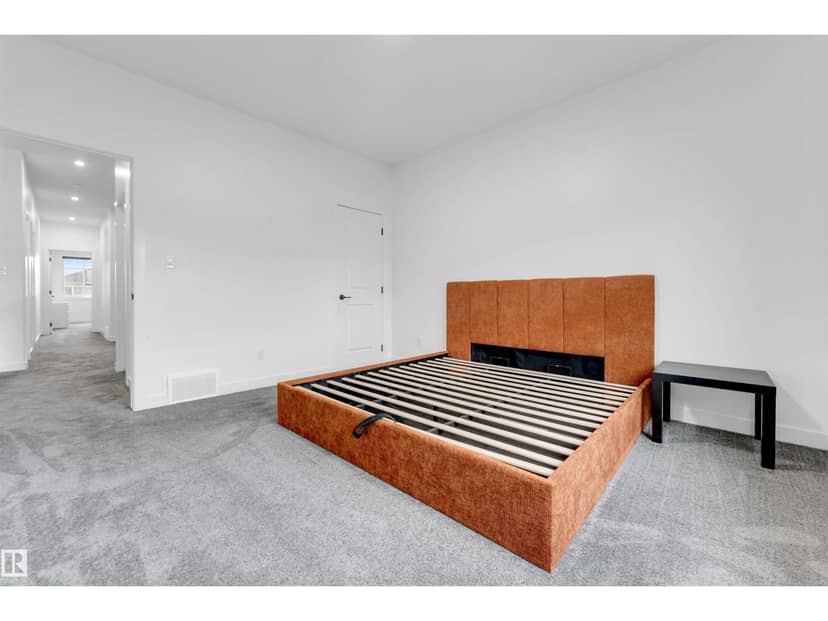 1428 11 AV NW — photo 28 of 36