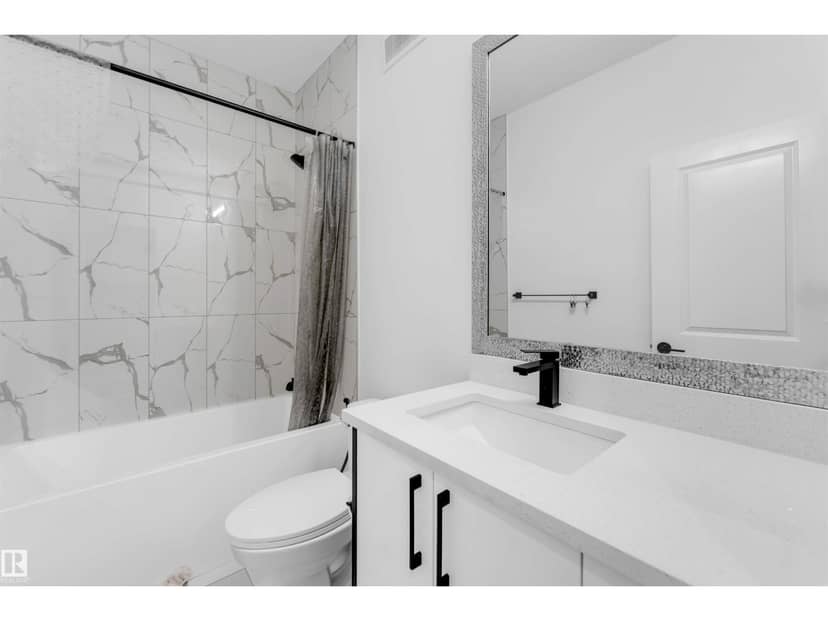 1428 11 AV NW — photo 32 of 36