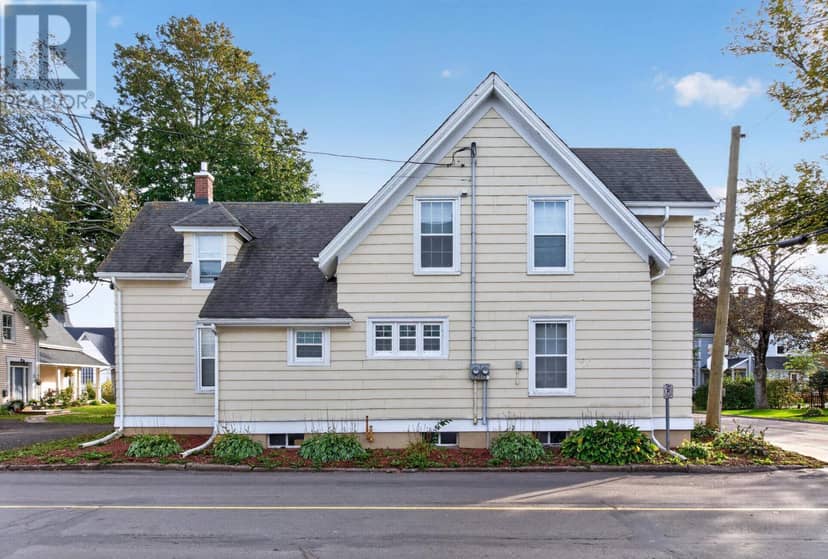 115 Summer Street, Summerside, photo 4