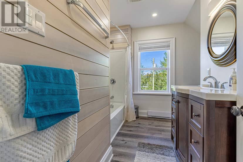 23 WESTVIEW Drive — photo 17 of 31