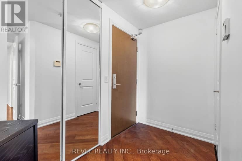 511 - 1055 Southdown Road, Mississauga, photo 4