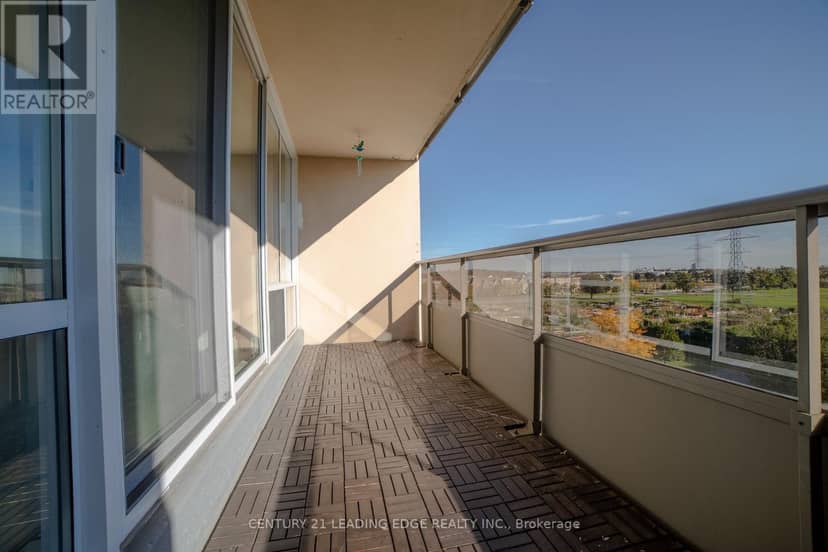 604 - 25 Four Winds Drive, Toronto, photo 6