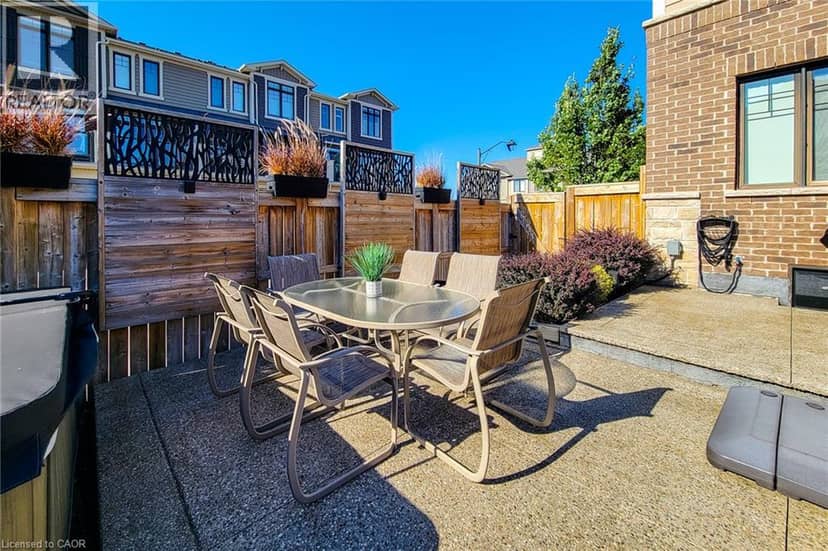 65 WATERVIEW Lane, Grimsby, photo 8