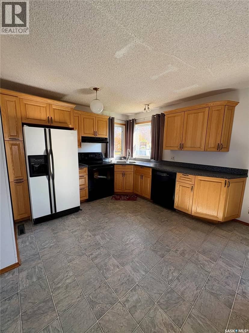 306 2nd STREET W, Kyle, photo 4