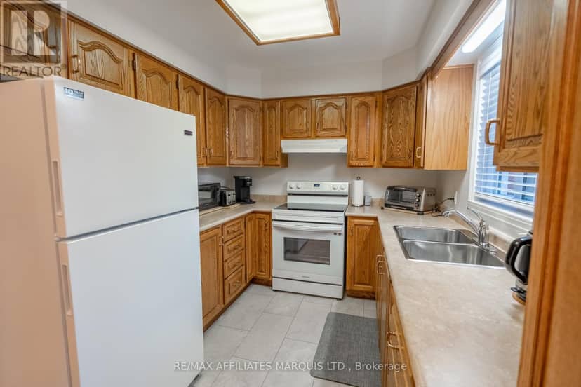 1519 Stephen Street — photo 12 of 39