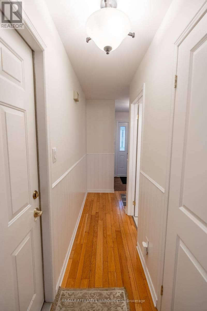 1519 Stephen Street — photo 18 of 39