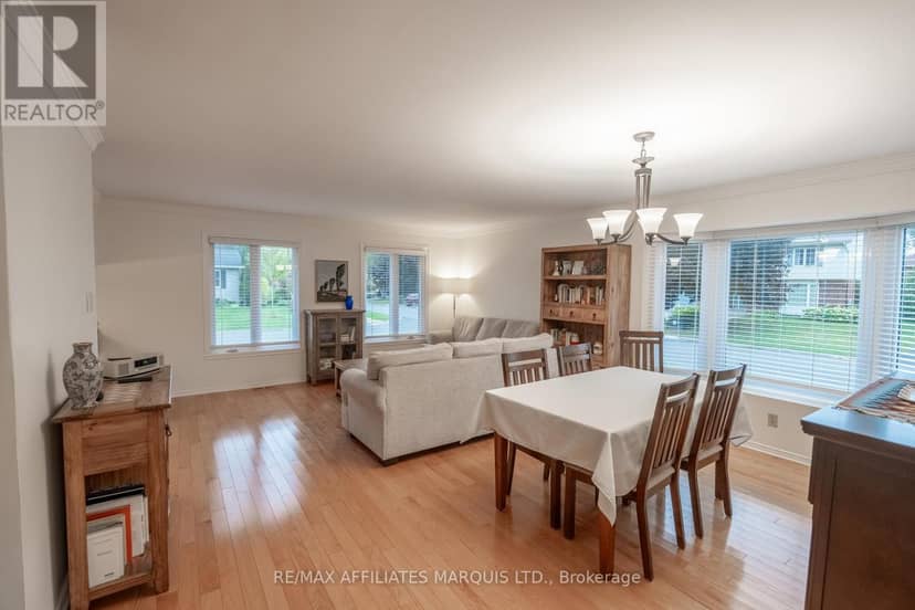 1519 Stephen Street — photo 7 of 39