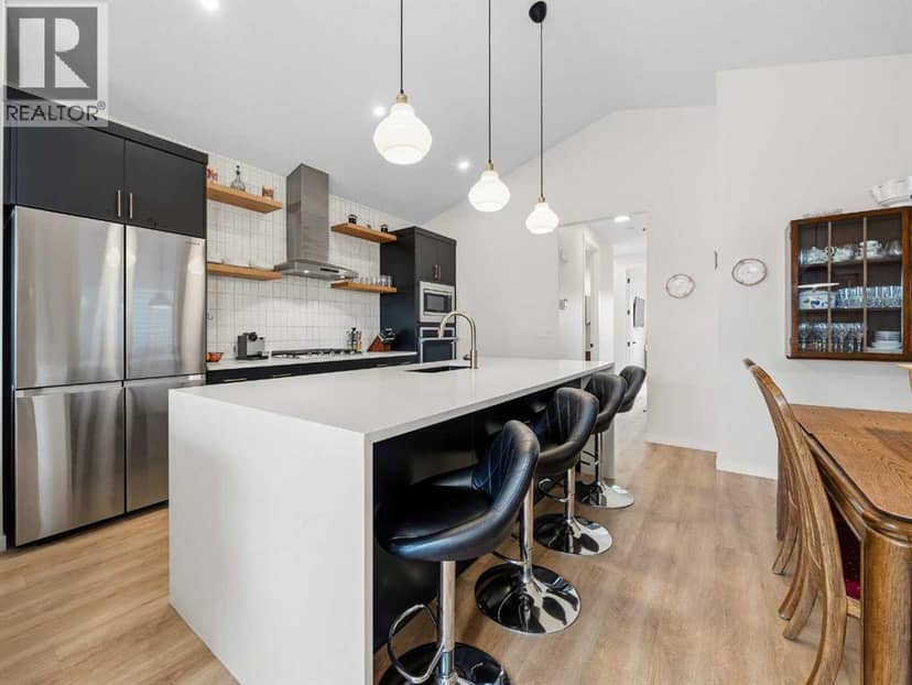 111 Haskayne Drive NW, Calgary, photo 2