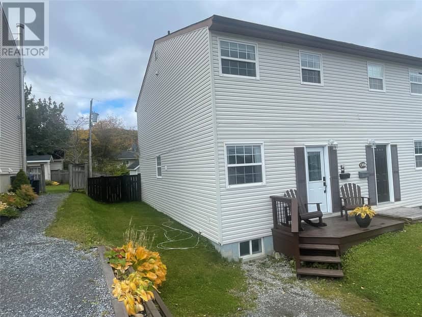 122B Elizabeth Street, Corner Brook